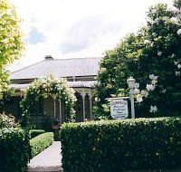 Bowral Cottage Inn - Sunshine Coast Guide