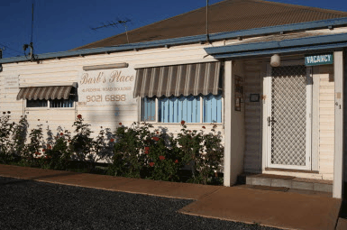 Barb's Place - Sunshine Coast Guide