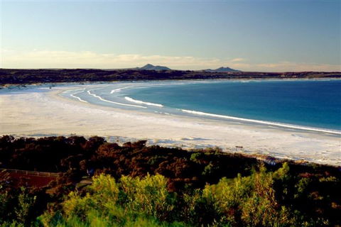 Bremer Bay Resort - Sunshine Coast Guide 2
