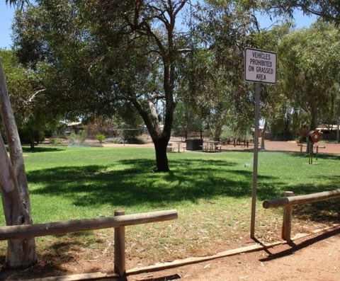 Alice Atkinson Caravan Park - Sunshine Coast Guide 0