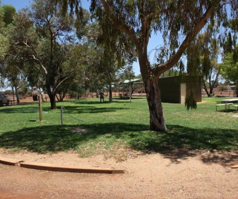 Alice Atkinson Caravan Park - Sunshine Coast Guide 2