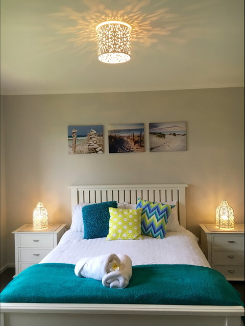 Adore 6 Villa - Sunshine Coast Guide 1