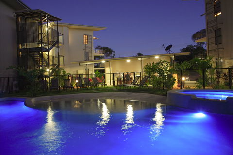 Agnes Water Beach Club - Sunshine Coast Guide 0