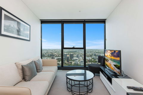 Arise Brisbane Skytower - Sunshine Coast Guide 2