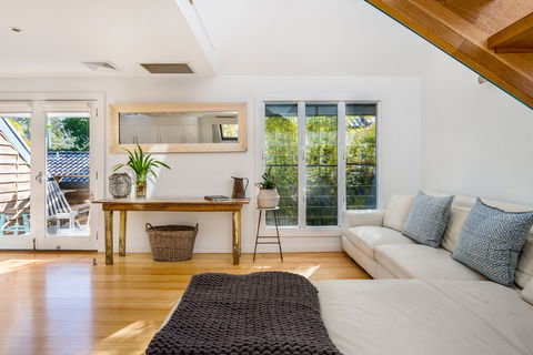 A Top Spot - Byron Bay Holiday House - Sunshine Coast Guide 2