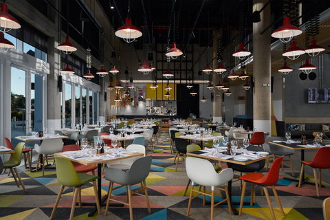 Atura Adelaide Airport - Sunshine Coast Guide 1