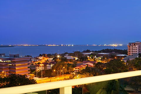 Beachlife Sands 3 Bedroom Harbour View Apartment - Sunshine Coast Guide 2