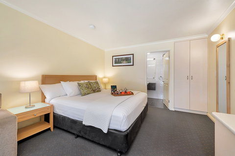 Beechworth Motor Inn - Sunshine Coast Guide 1