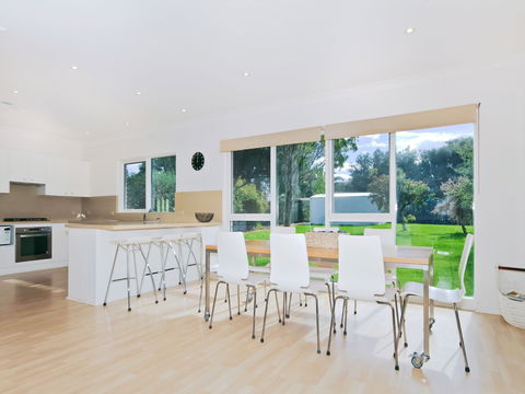 Century 21 SouthCoast: Tennis Elbow - Sunshine Coast Guide 1