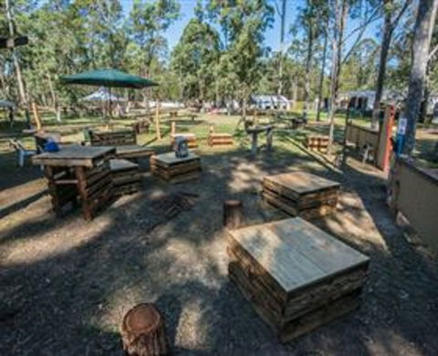 Dashville - Sunshine Coast Guide 0