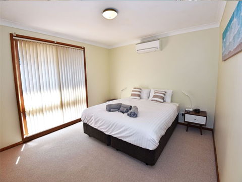 Hopetoun Villa Woonona - Sunshine Coast Guide 2
