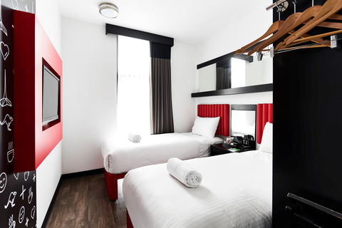 Ibis Melbourne Swanston Street Hotel - Sunshine Coast Guide 2