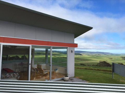 Lush Pastures Hosted BnB - Sunshine Coast Guide 1