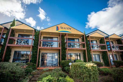 Seaview Motel And Apartments - Sunshine Coast Guide 1