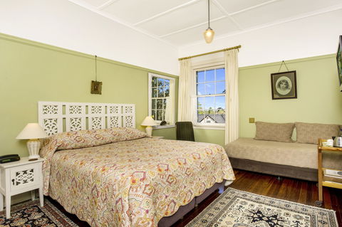 Silvermere Guesthouse - Sunshine Coast Guide 2