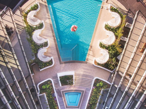 SKYE Suites - Sunshine Coast Guide 0