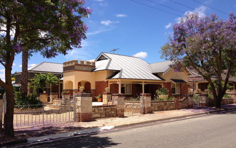 Apartments On Fiedler - Sunshine Coast Guide 0