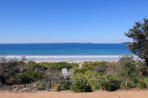 Aqua Vista Vincentia - Sunshine Coast Guide 2