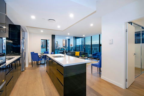 Arise Atlas Apartments - Sunshine Coast Guide 1