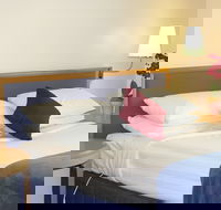 Australia Park Motel - Sunshine Coast Guide