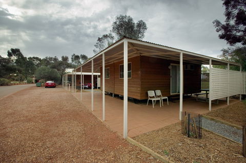 Ayers Rock Campground - Sunshine Coast Guide 1
