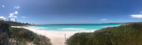 Barefoot Beach House - Sunshine Coast Guide 0