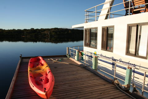 Blackwood River Houseboats - Sunshine Coast Guide 1