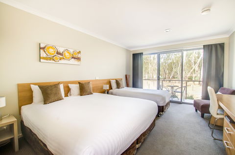 Campaspe Lodge At The Echuca Hotel - Sunshine Coast Guide 0