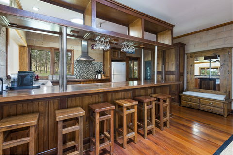 Dalwood Country Retreat - Sunshine Coast Guide 2