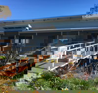 Falcon Blue - Sunshine Coast Guide