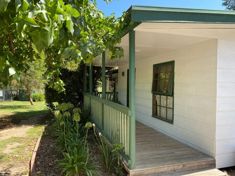 Fernleigh Accommodation - Sunshine Coast Guide 2