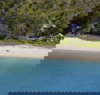 Kims Beachside Retreat - Sunshine Coast Guide