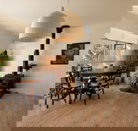 Kirby's Berrara Beach House - Sunshine Coast Guide