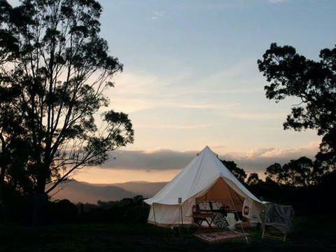 Megalong Valley Glamping - Sunshine Coast Guide 0