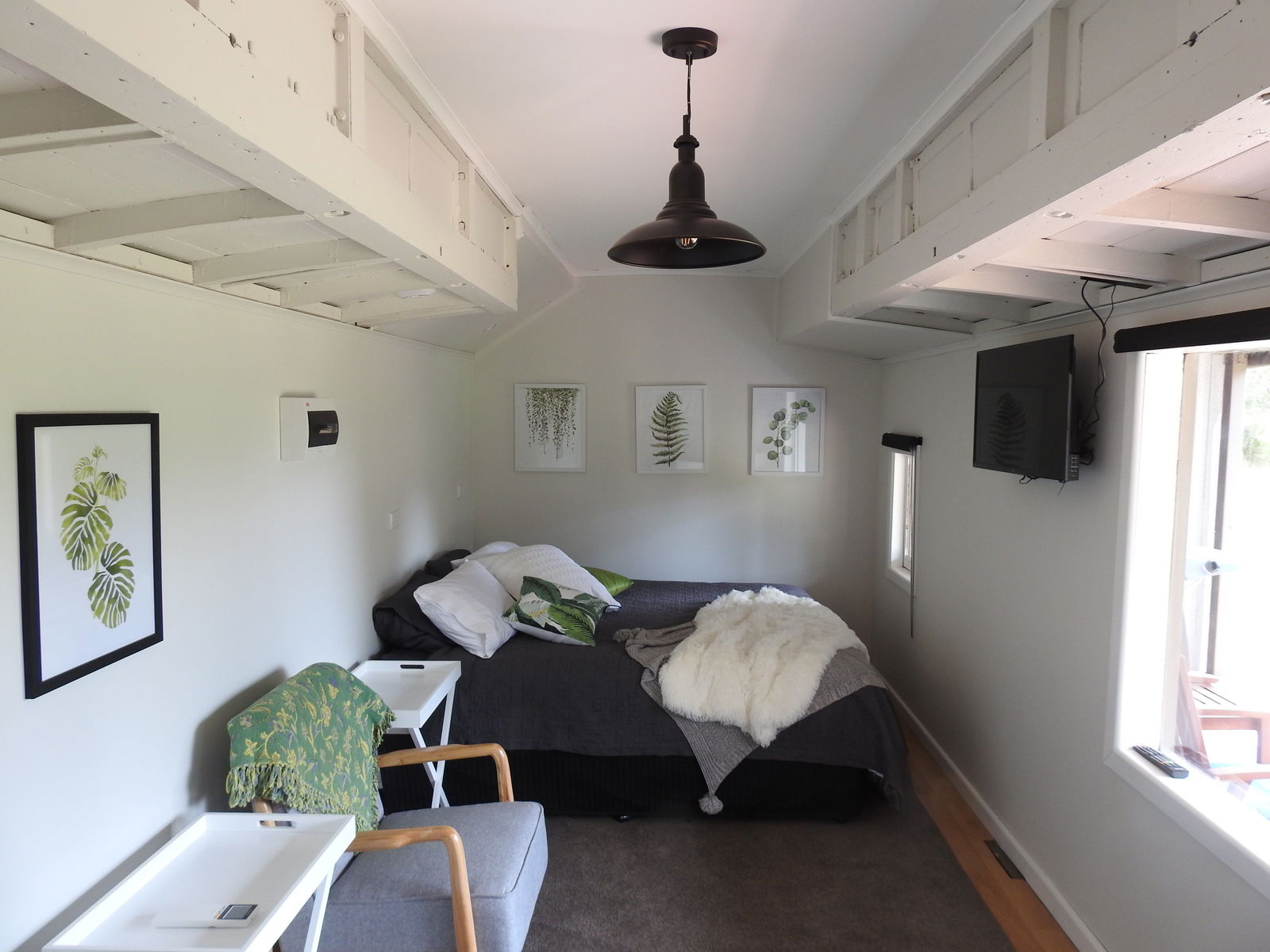 Armstrong VIC Sunshine Coast Guide