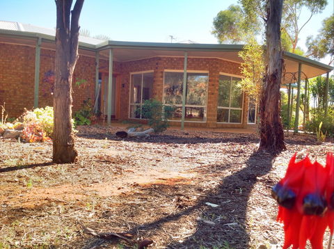 Munga Munga B&B - Sunshine Coast Guide 0