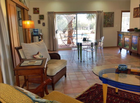 Munga Munga B&B - Sunshine Coast Guide 1