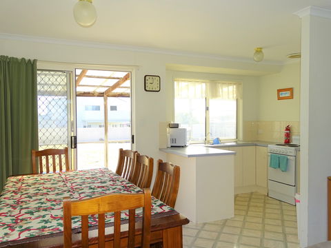 Ramsay Retreat - Sunshine Coast Guide 2