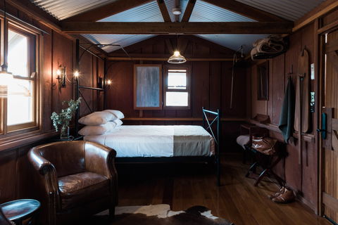 Saltbush Retreat - Sunshine Coast Guide 1