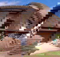 Seaesta Holiday Home - Sunshine Coast Guide