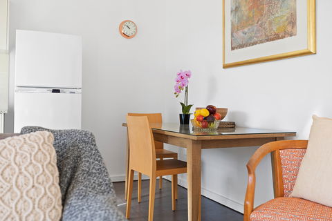 St Valentines Apartments Mosman - Sunshine Coast Guide 1
