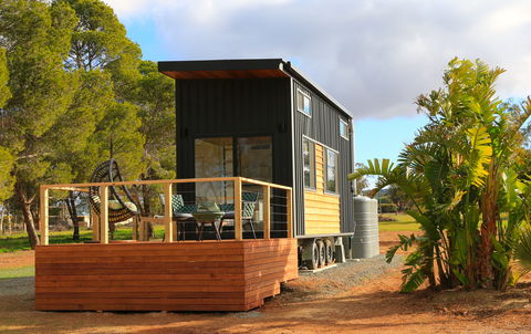 The Pink Lake Tiny House - Sunshine Coast Guide 0