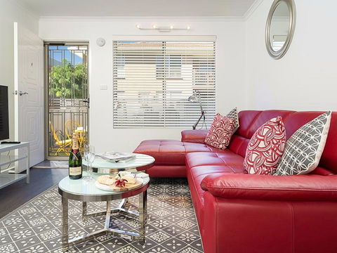 Understated Elegance - Affordable Luxury - Sunshine Coast Guide 2