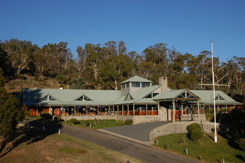 Adventist Alpine Village - Sunshine Coast Guide 0