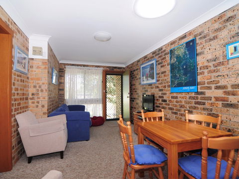 Bowen's Hideaway - Sunshine Coast Guide 2