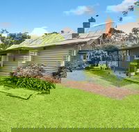 Camellia Cottage - Sunshine Coast Guide