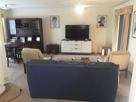 Citrus House Warrnambool - Sunshine Coast Guide 2