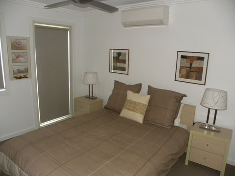 Couples Paradise In Cudmirrah - Sunshine Coast Guide 1