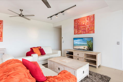 Darwin Waterfront Luxury Suites - Sunshine Coast Guide 2