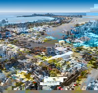 Dockside Holiday Apartments - Sunshine Coast Guide